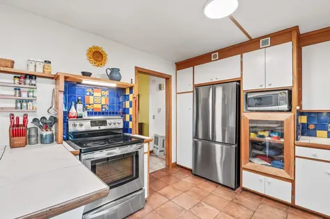 4 Sauer Terrace Durham NH 03824