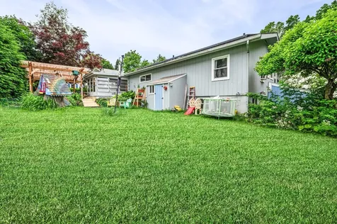 4 Sauer Terrace Durham NH 03824