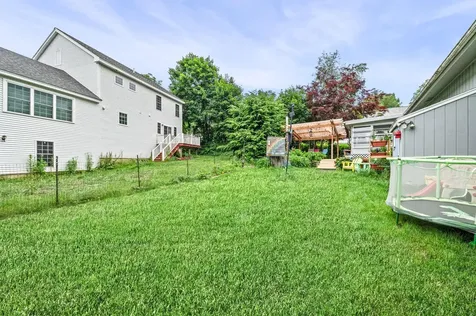 4 Sauer Terrace Durham NH 03824