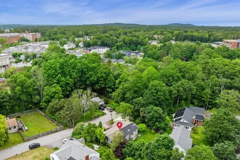 4 Sauer Terrace Durham NH 03824