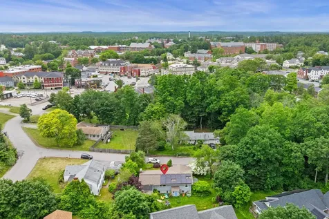 4 Sauer Terrace Durham NH 03824