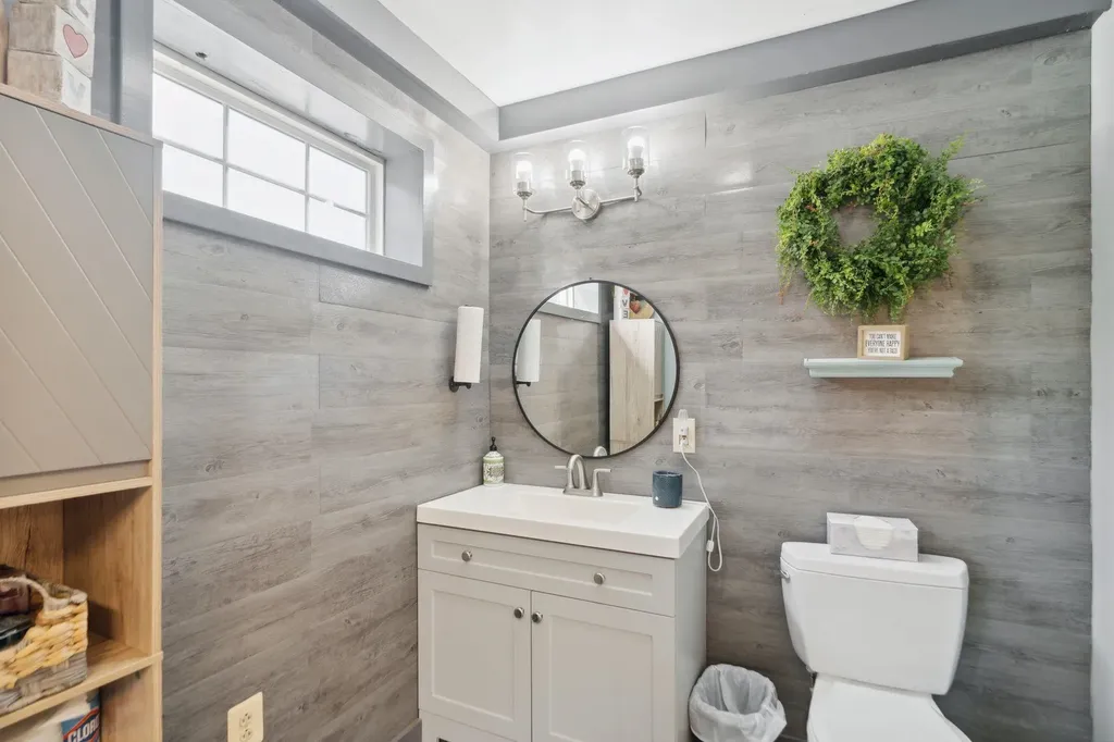 153 May Street Canaan NH 03741