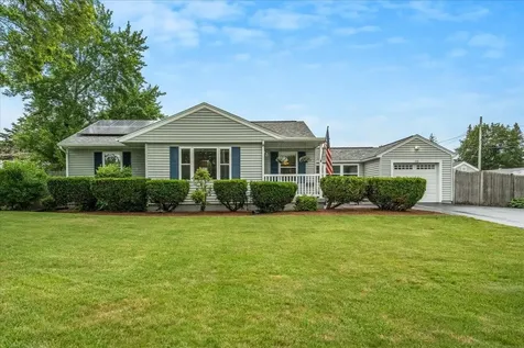 118 Robinson Road Nashua NH 03060
