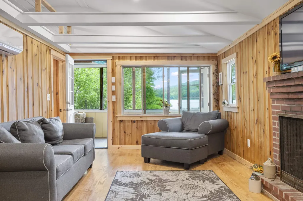 60 Eagle Drive Barrington NH 03825