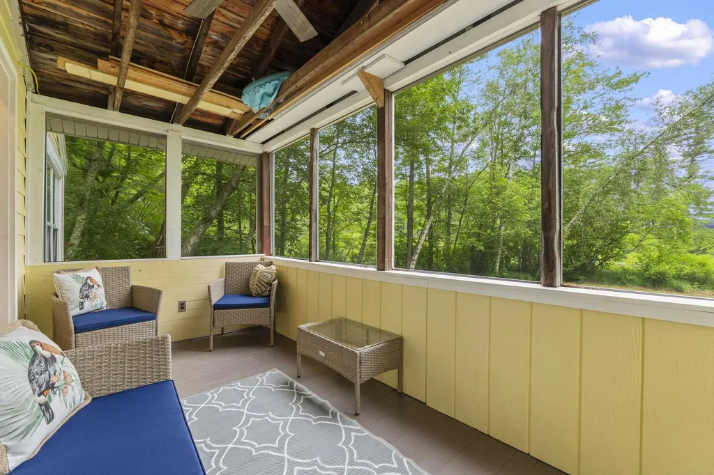 60 Eagle Drive Barrington NH 03825