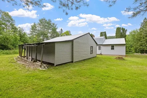 79 West End Road Landaff NH 03585