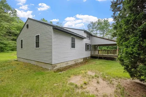 79 West End Road Landaff NH 03585