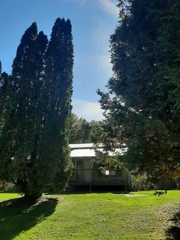 79 West End Road Landaff NH 03585