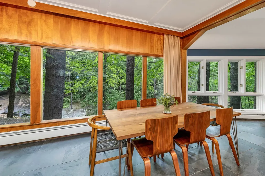 679 Kearsarge Road Conway NH 03860