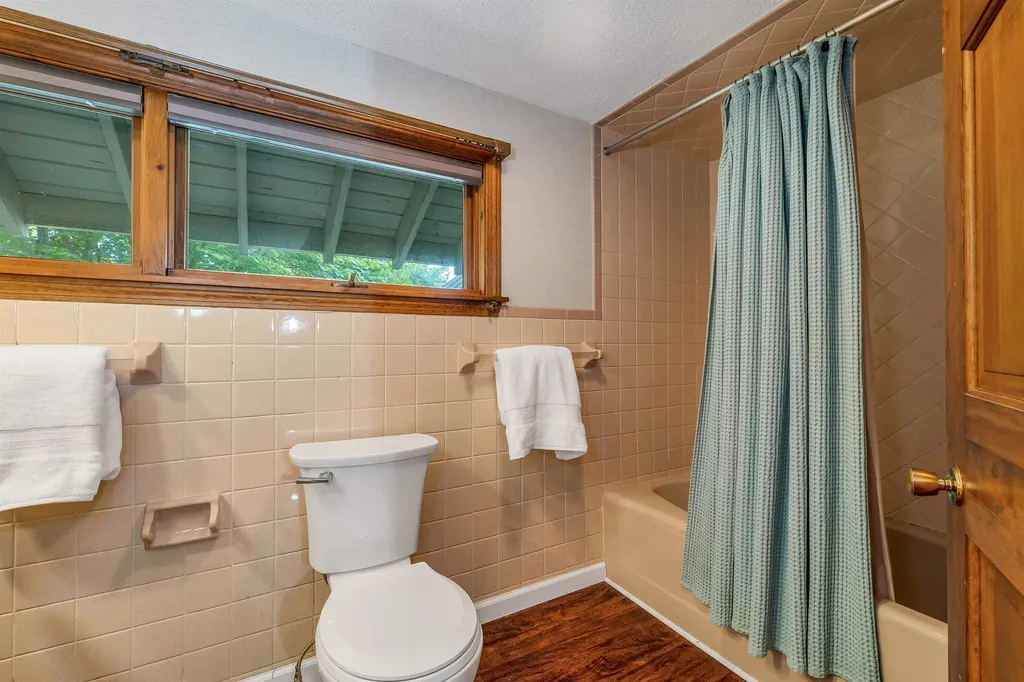 679 Kearsarge Road Conway NH 03860