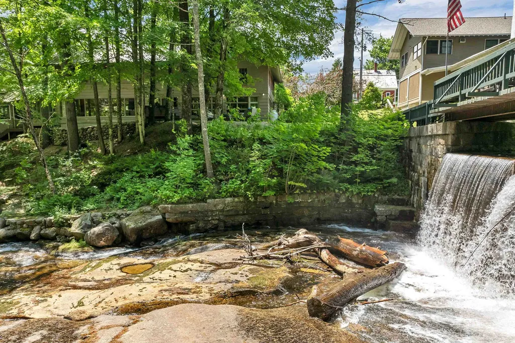 679 Kearsarge Road Conway NH 03860