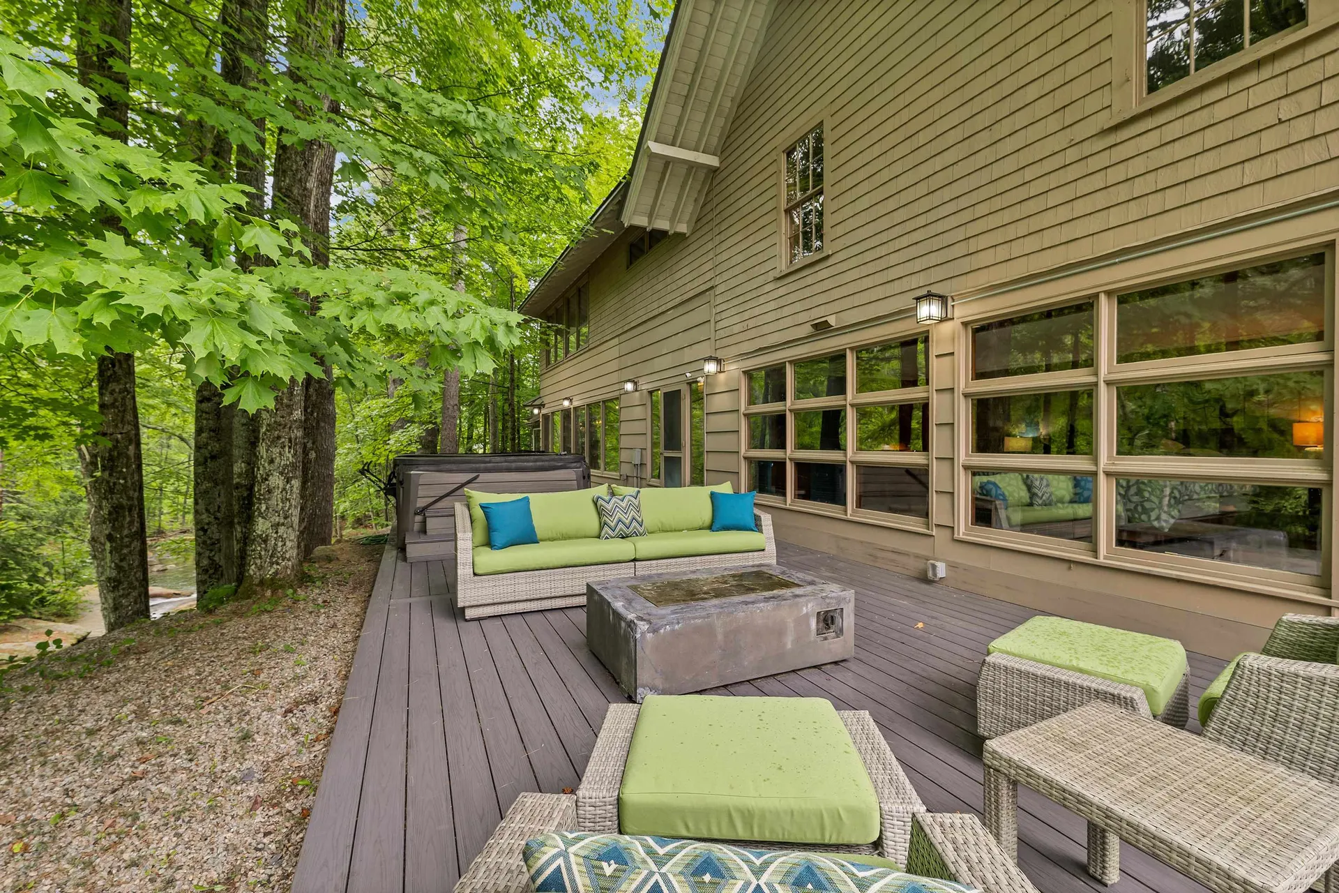 679 Kearsarge Road Conway NH 03860