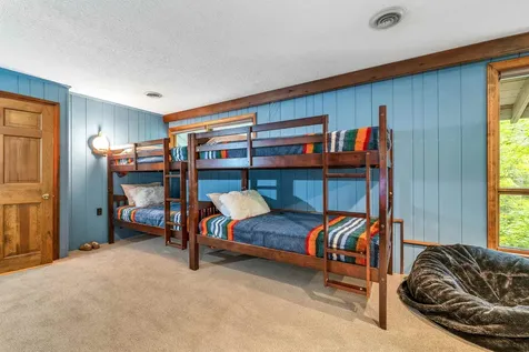 679 Kearsarge Road Conway NH 03860