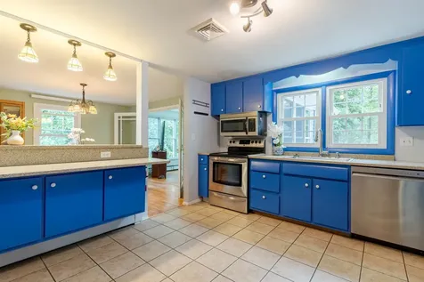 39 Mill Pond Road Durham NH 03824