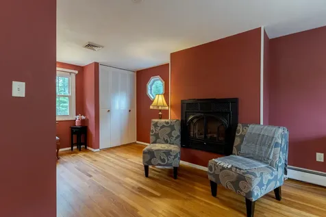 39 Mill Pond Road Durham NH 03824