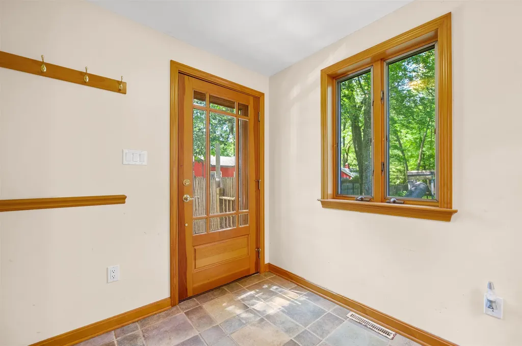 17 North Avenue Plaistow NH 03865