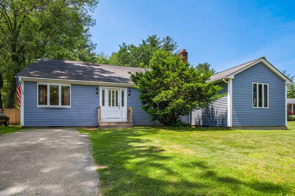 17 North Avenue Plaistow NH 03865
