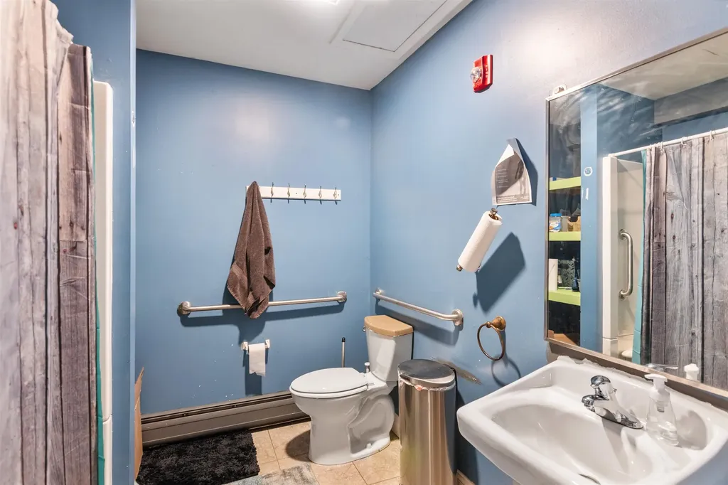 226 Manhattan Drive Burlington VT 05401