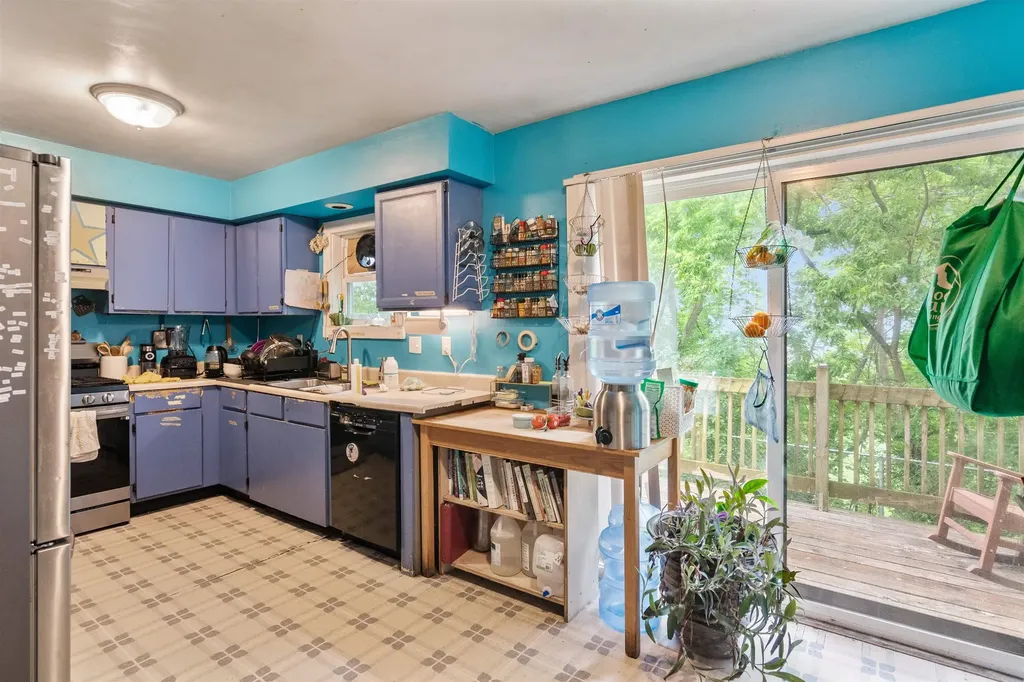 226 Manhattan Drive Burlington VT 05401