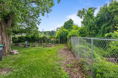 226 Manhattan Drive Burlington VT 05401