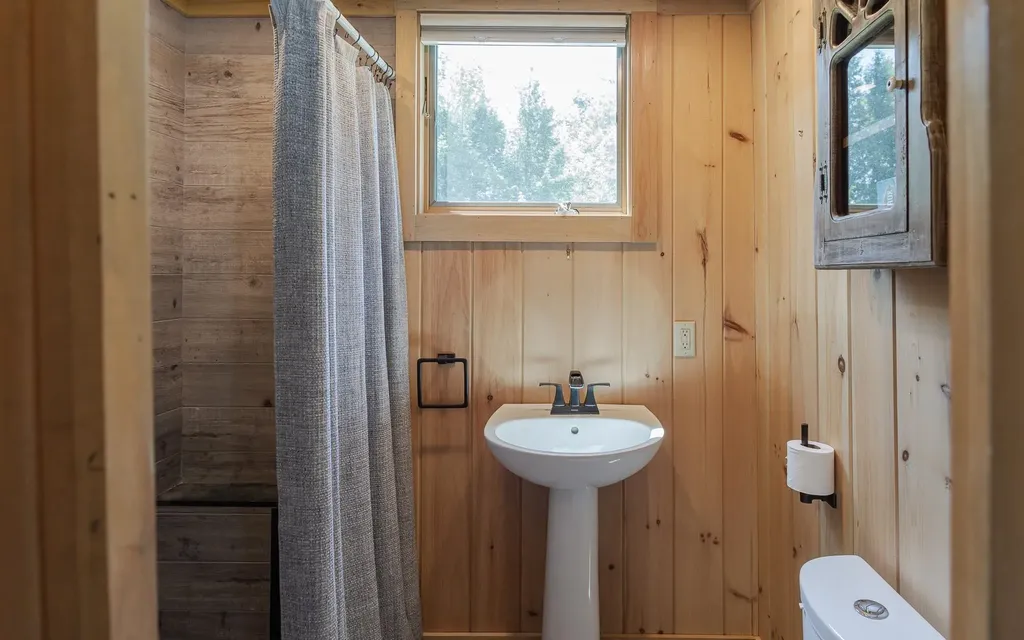 49 Bennett Road Alstead NH 03602