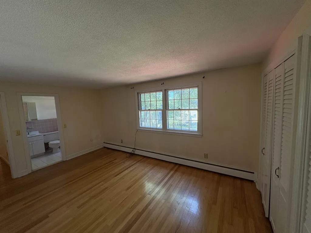 35 Woodland Drive Nashua NH 03063