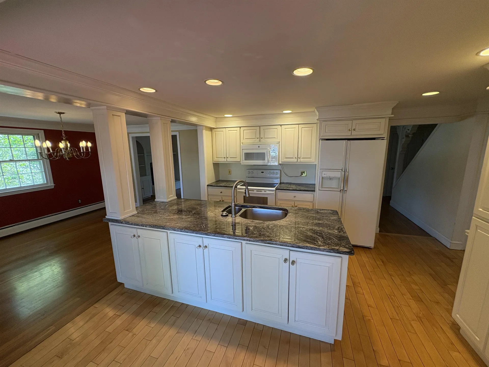 35 Woodland Drive Nashua NH 03063