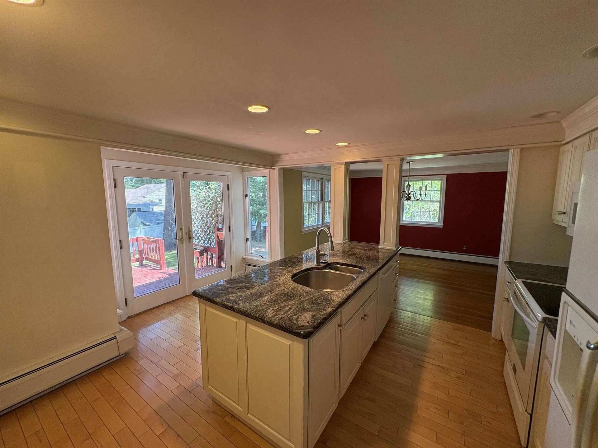 35 Woodland Drive Nashua NH 03063