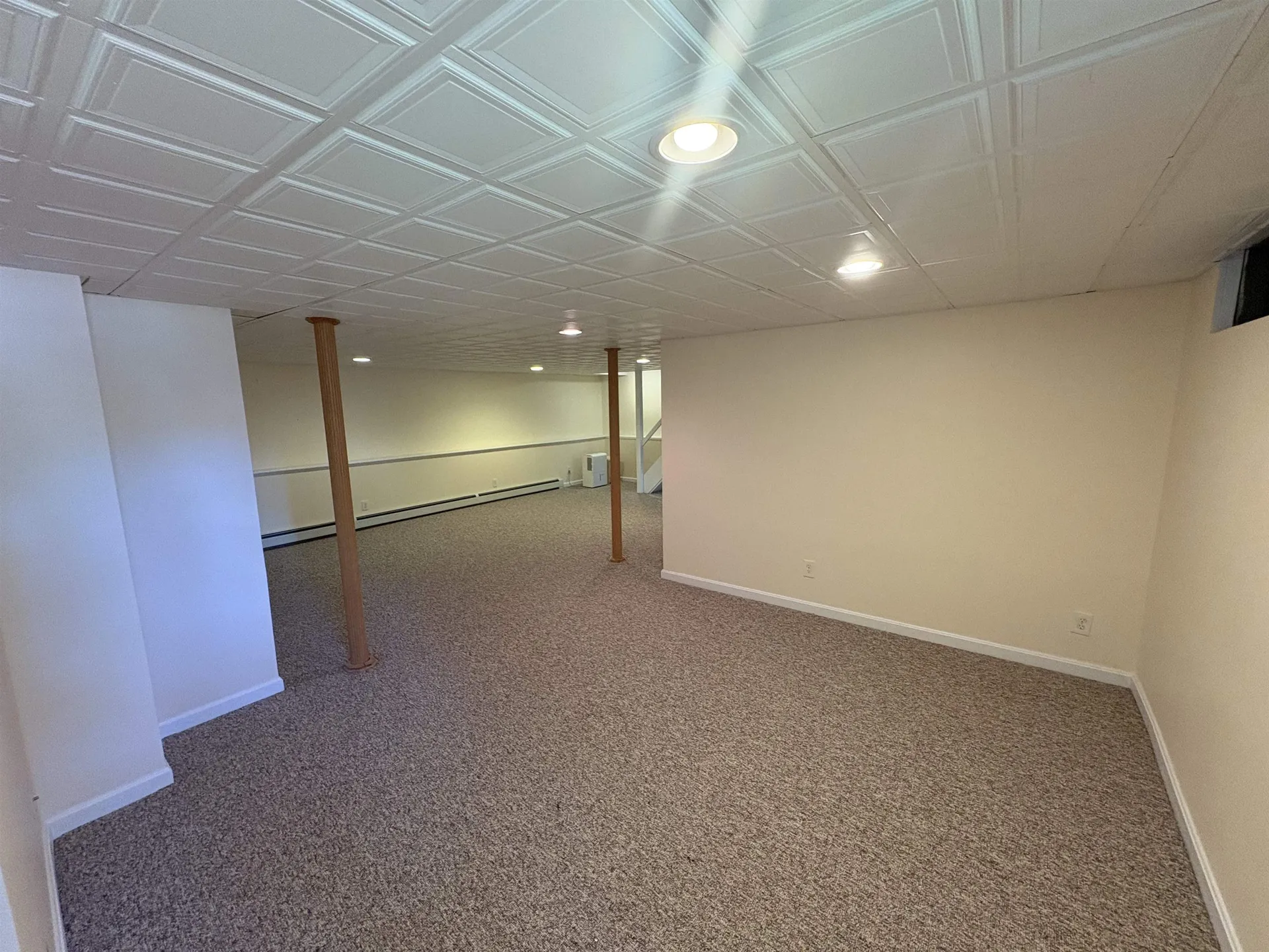 35 Woodland Drive Nashua NH 03063