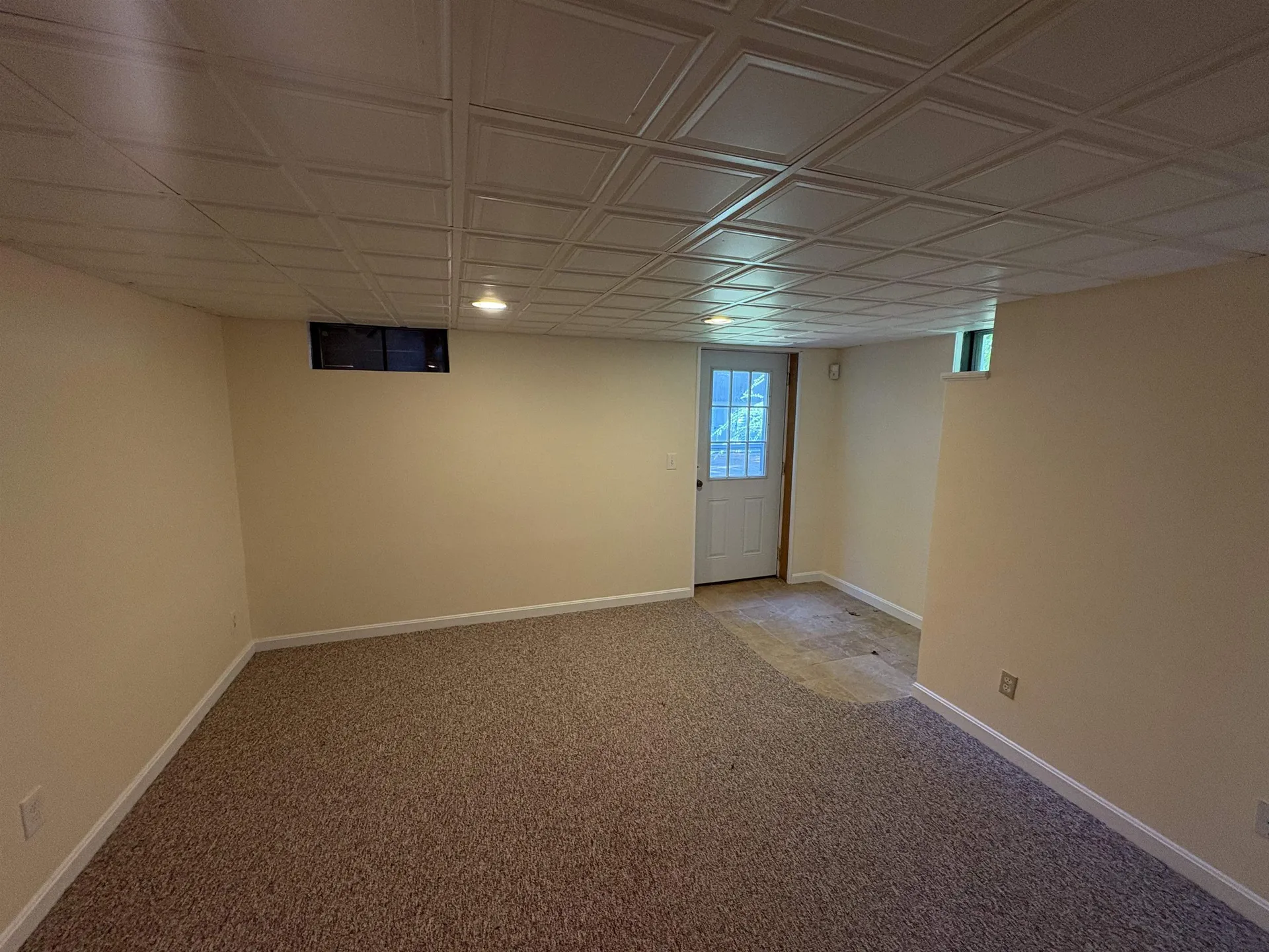 35 Woodland Drive Nashua NH 03063