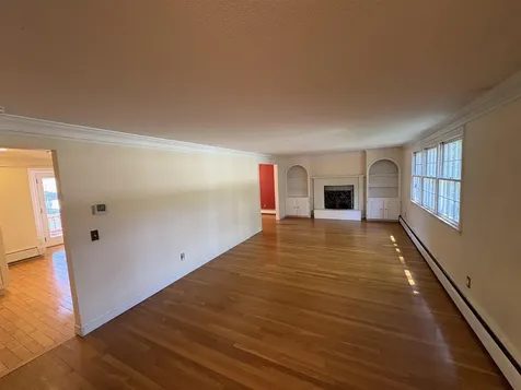 35 Woodland Drive Nashua NH 03063