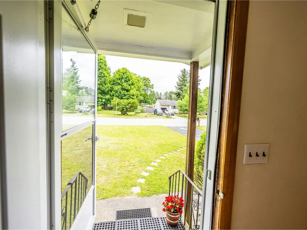 3 Tanglewood Drive Essex VT 05452