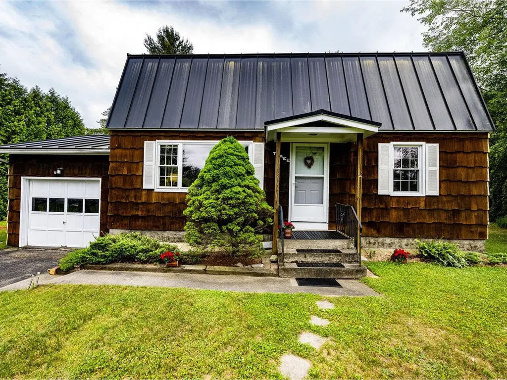 3 Tanglewood Drive Essex VT 05452