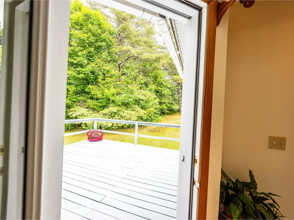 3 Tanglewood Drive Essex VT 05452