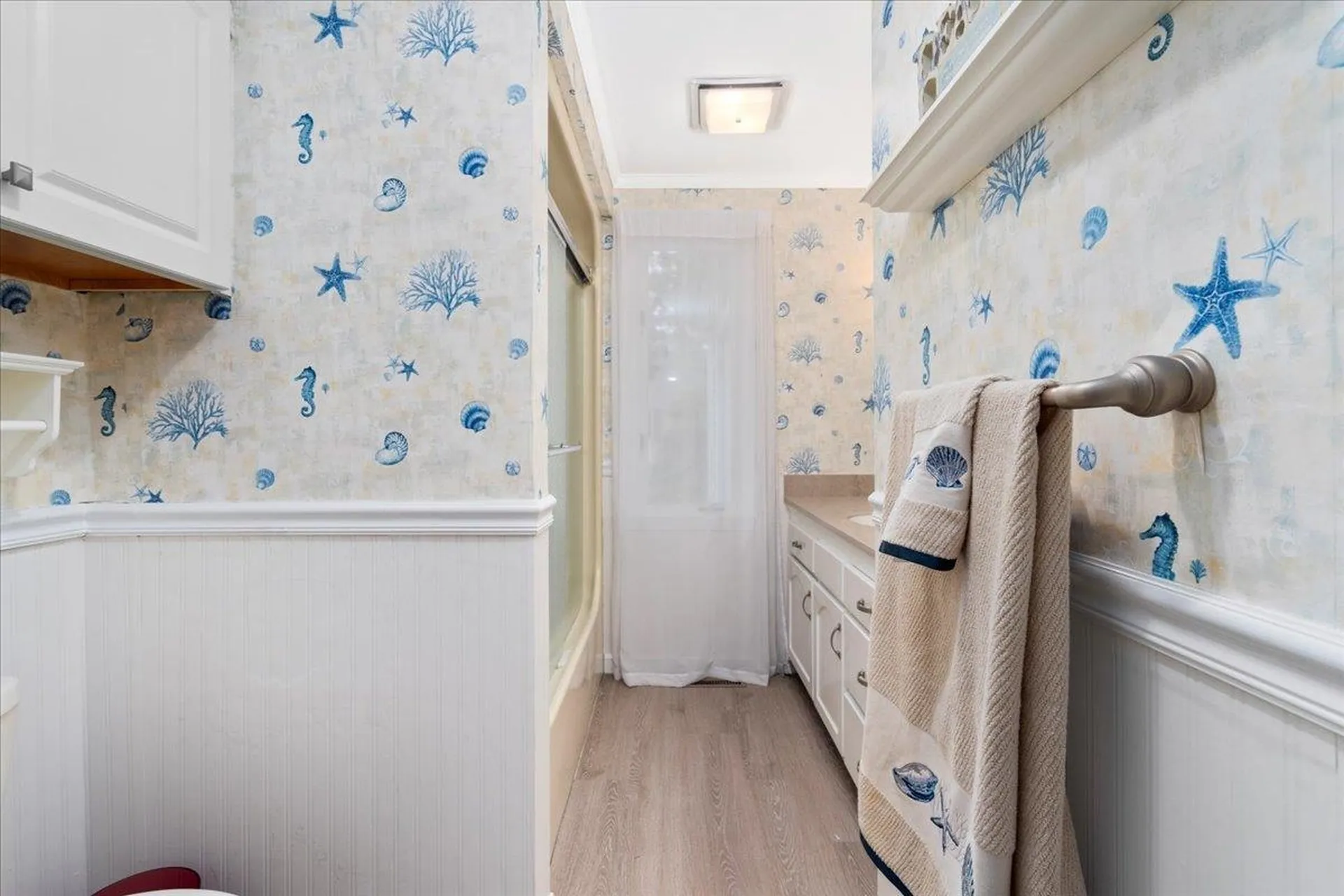 2 Presidential Circle Hampton NH 03842