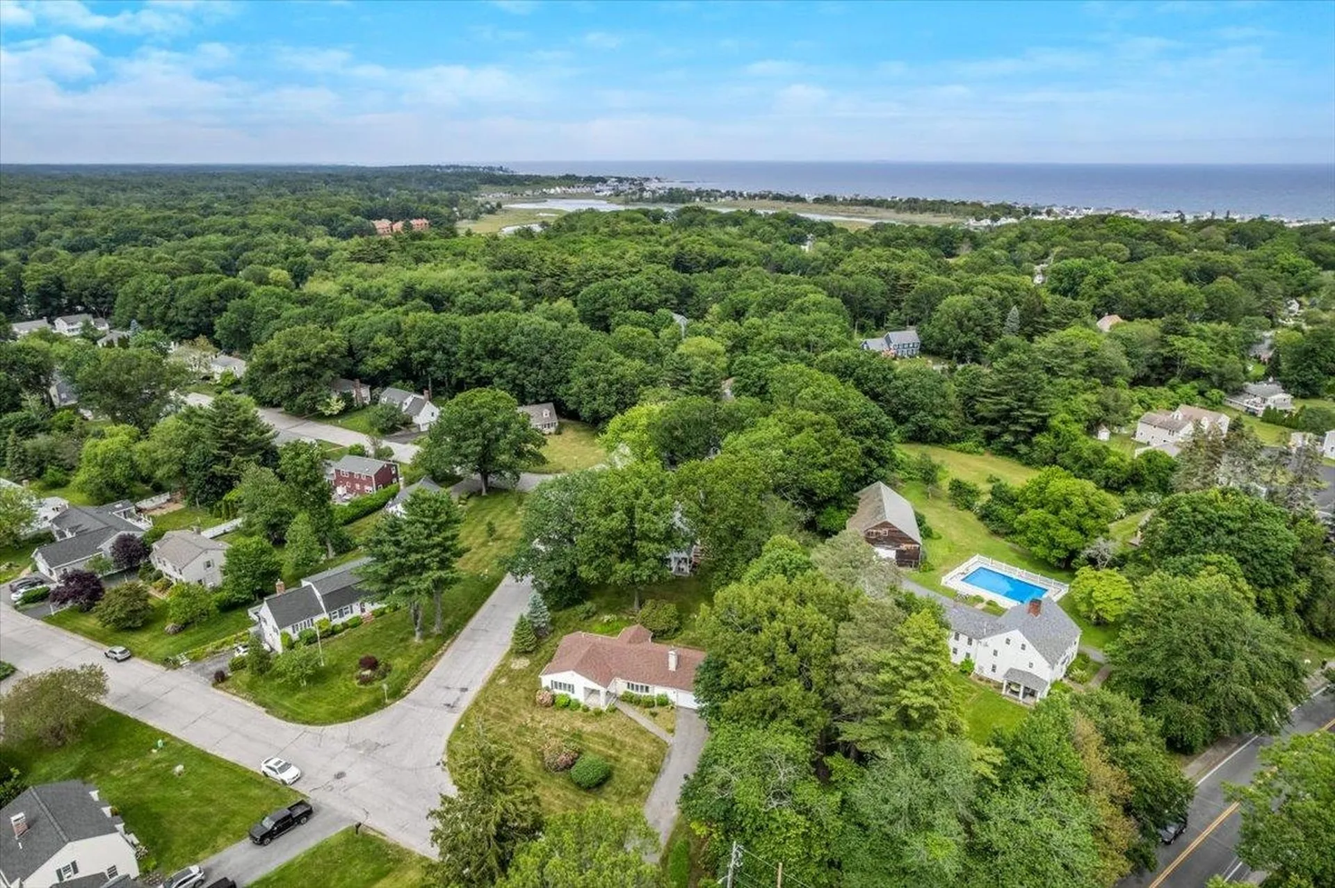 2 Presidential Circle Hampton NH 03842