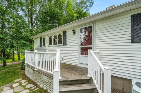 2 Presidential Circle Hampton NH 03842