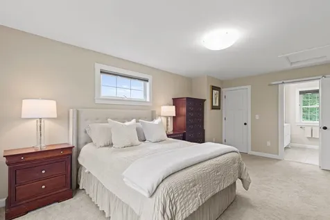 12 Cushman Way Greenland NH 03840