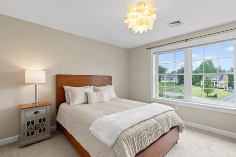 12 Cushman Way Greenland NH 03840