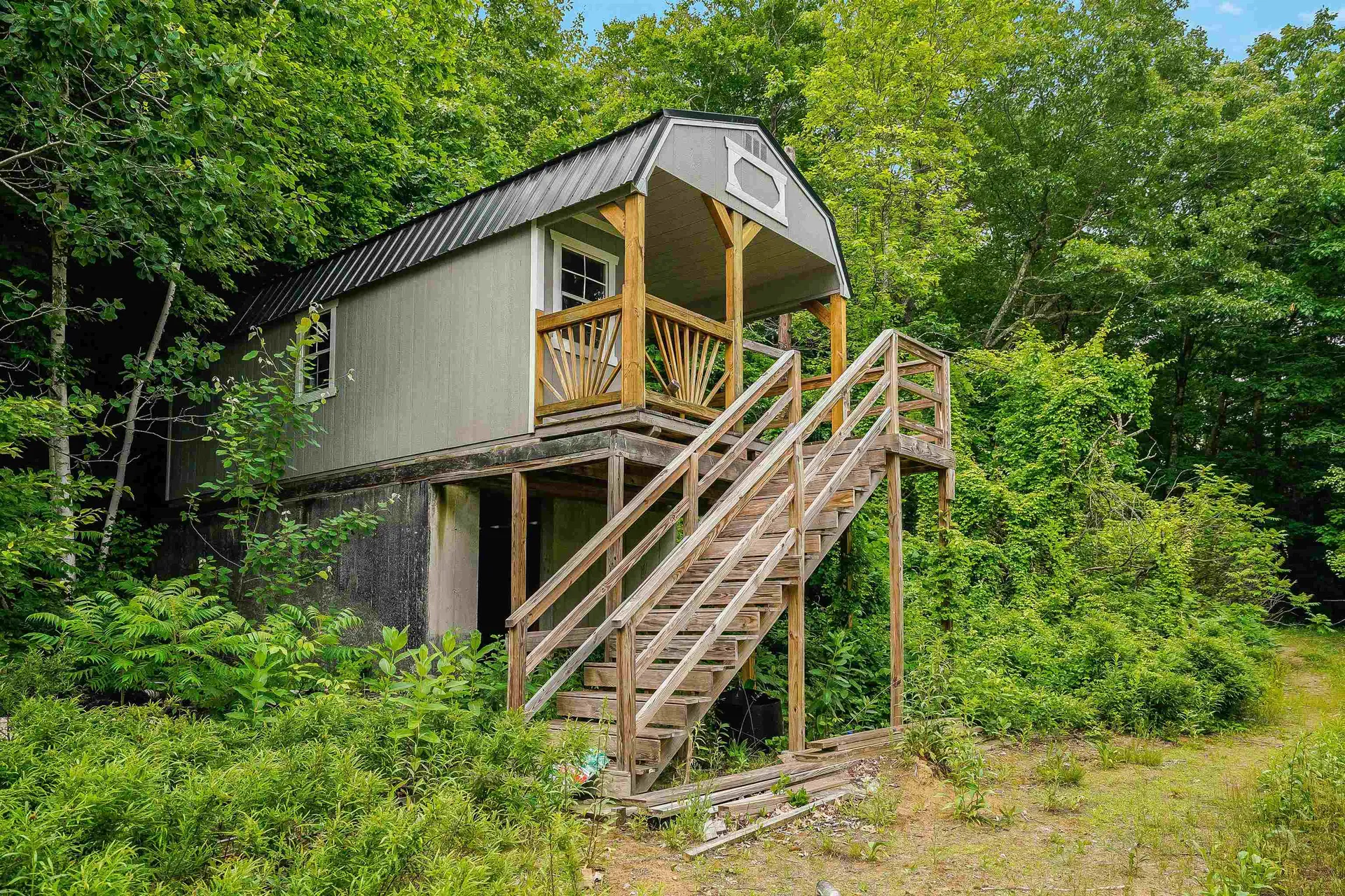 231 Mutton Road Webster NH 03303