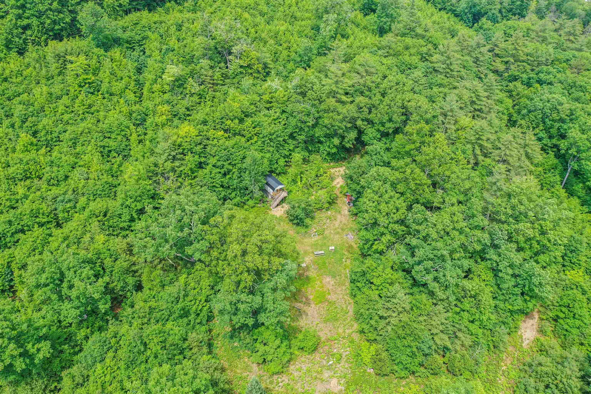 231 Mutton Road Webster NH 03303