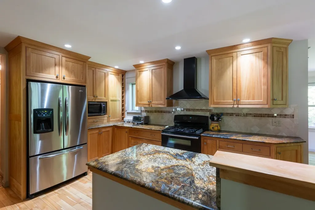 204 Mary Drive Richmond VT 05477