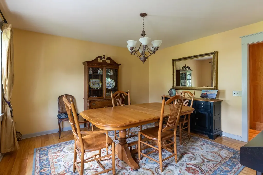 204 Mary Drive Richmond VT 05477