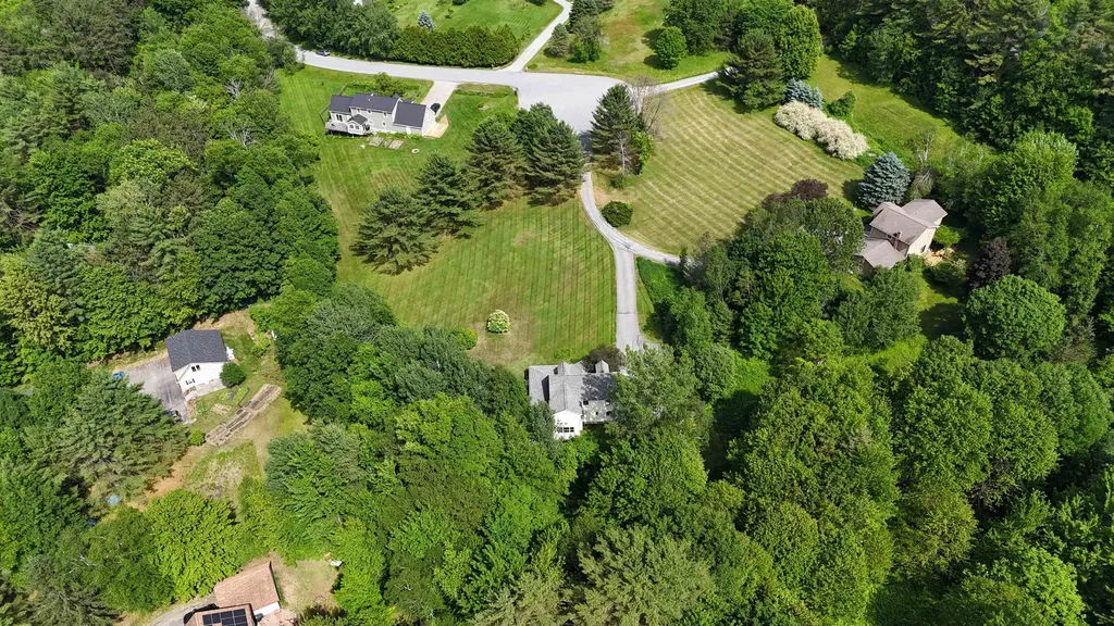 204 Mary Drive Richmond VT 05477