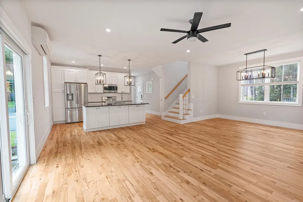 148 Mast Road Dover NH 03820