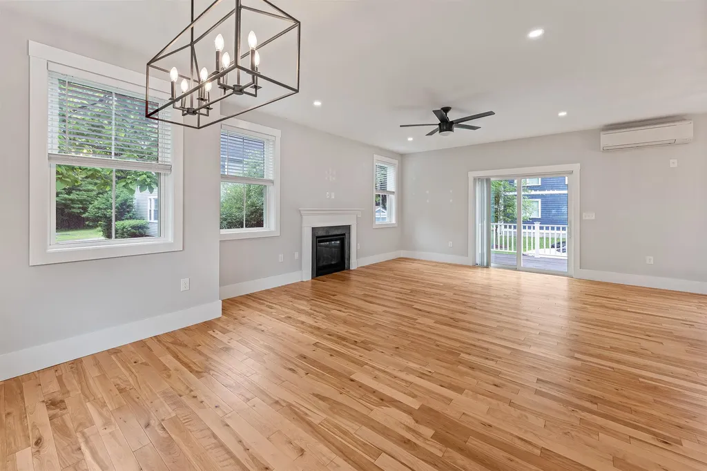 148 Mast Road Dover NH 03820