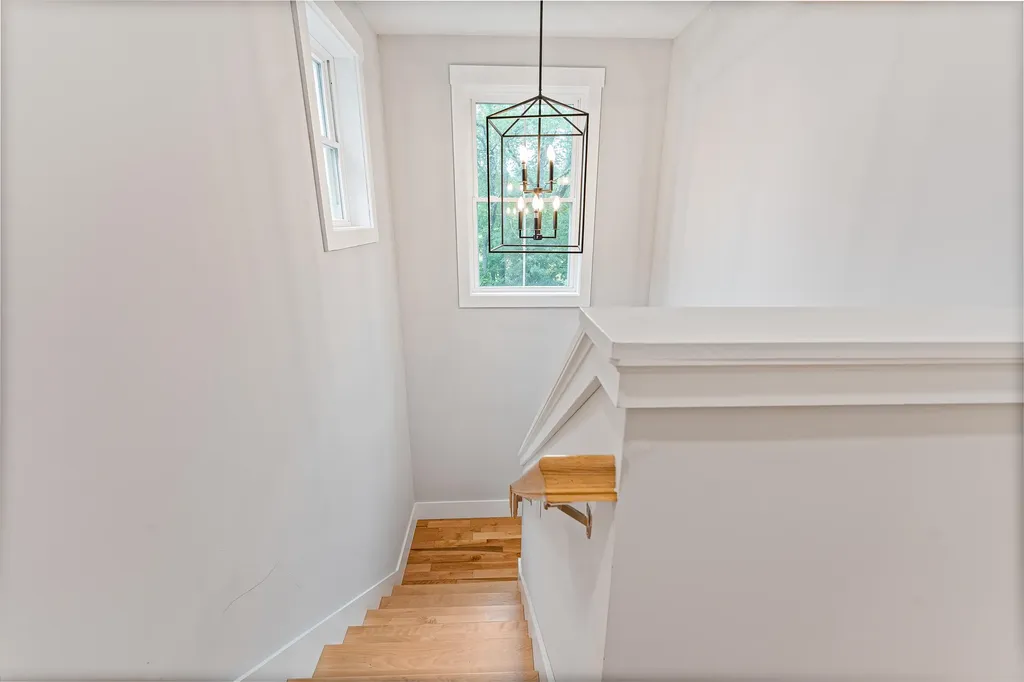 148 Mast Road Dover NH 03820