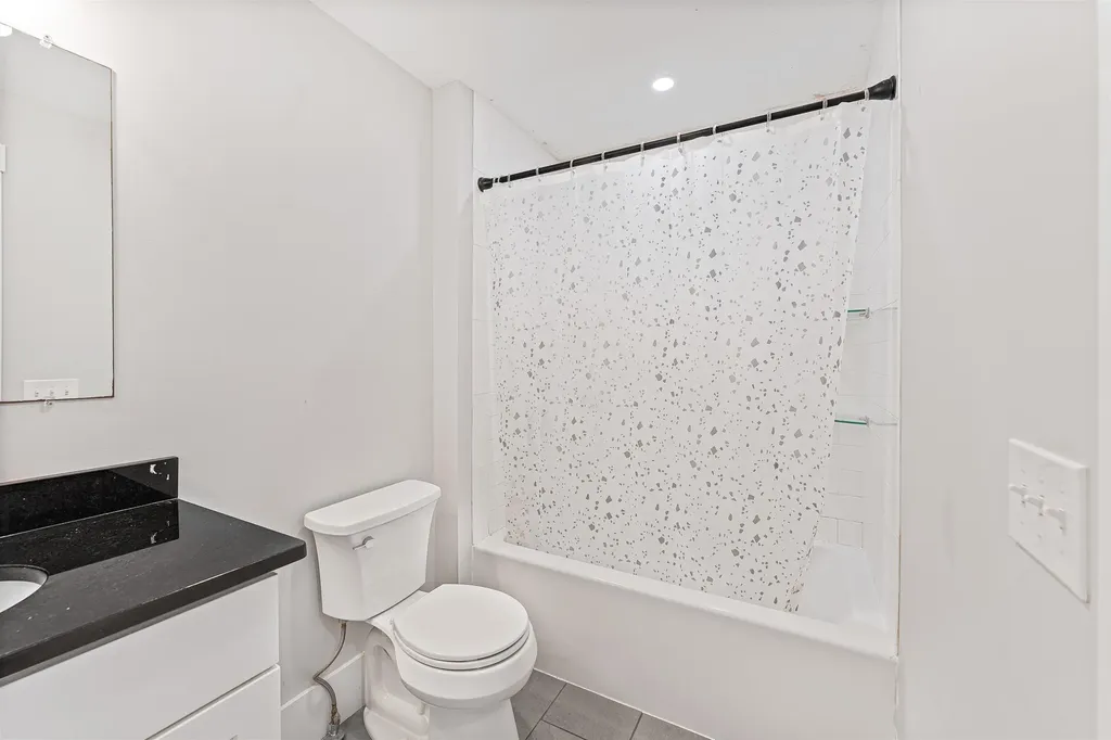 148 Mast Road Dover NH 03820