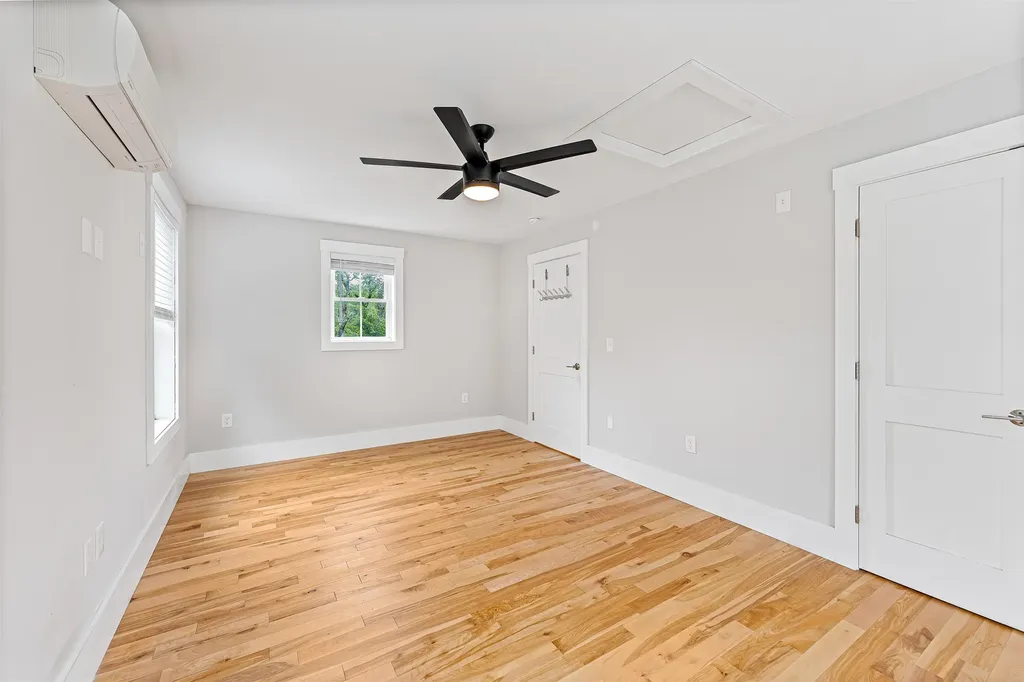 148 Mast Road Dover NH 03820