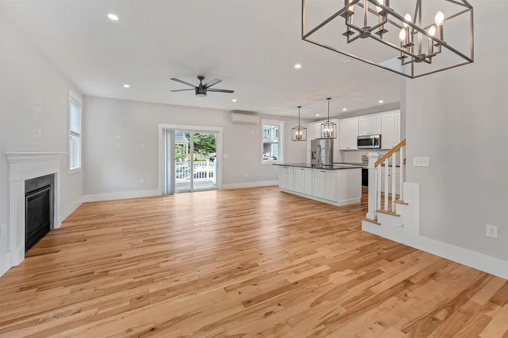 148 Mast Road Dover NH 03820